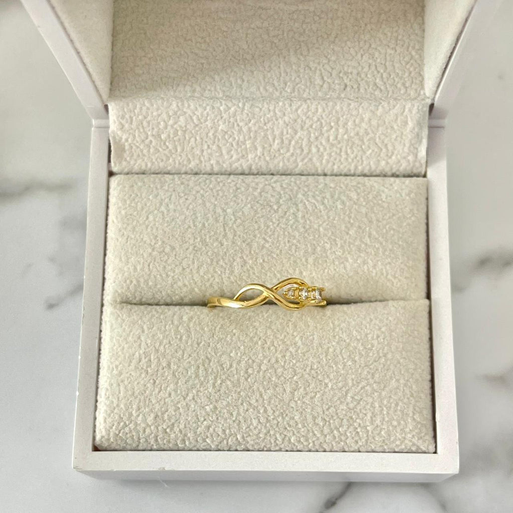 Anillo Infinito Circón Blanco T6 /1.79/gr ID: 3084