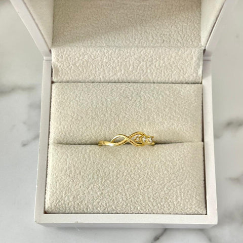 Anillo Infinito Circón Blanco T6 /1.79/gr ID: 3084