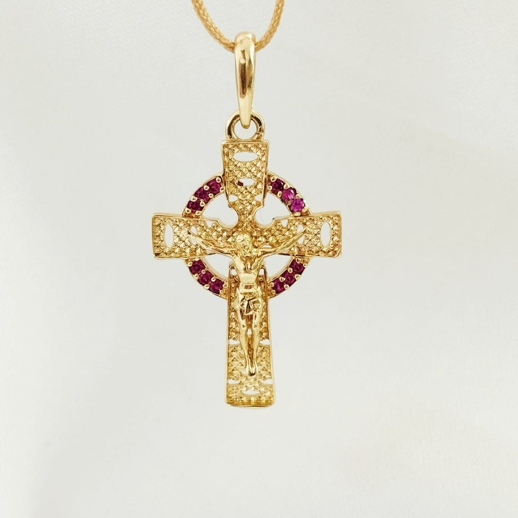 Dije cristo con circon rojo 4cm 2.87gr ID: 1148