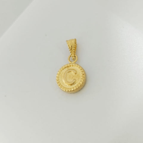 Dije Letra C Diamantada 1.5cm /0.46/gr ID: 2457