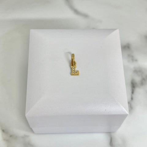 Dije Letra L Circon Blanco 1.5cm /0.54/gr ID: 2846