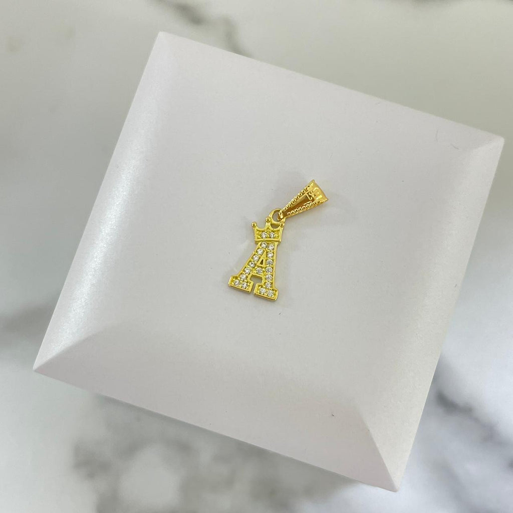 Dije Letra A Con Corona y Circon Blanco 2cm /0.77/gr ID: 2964