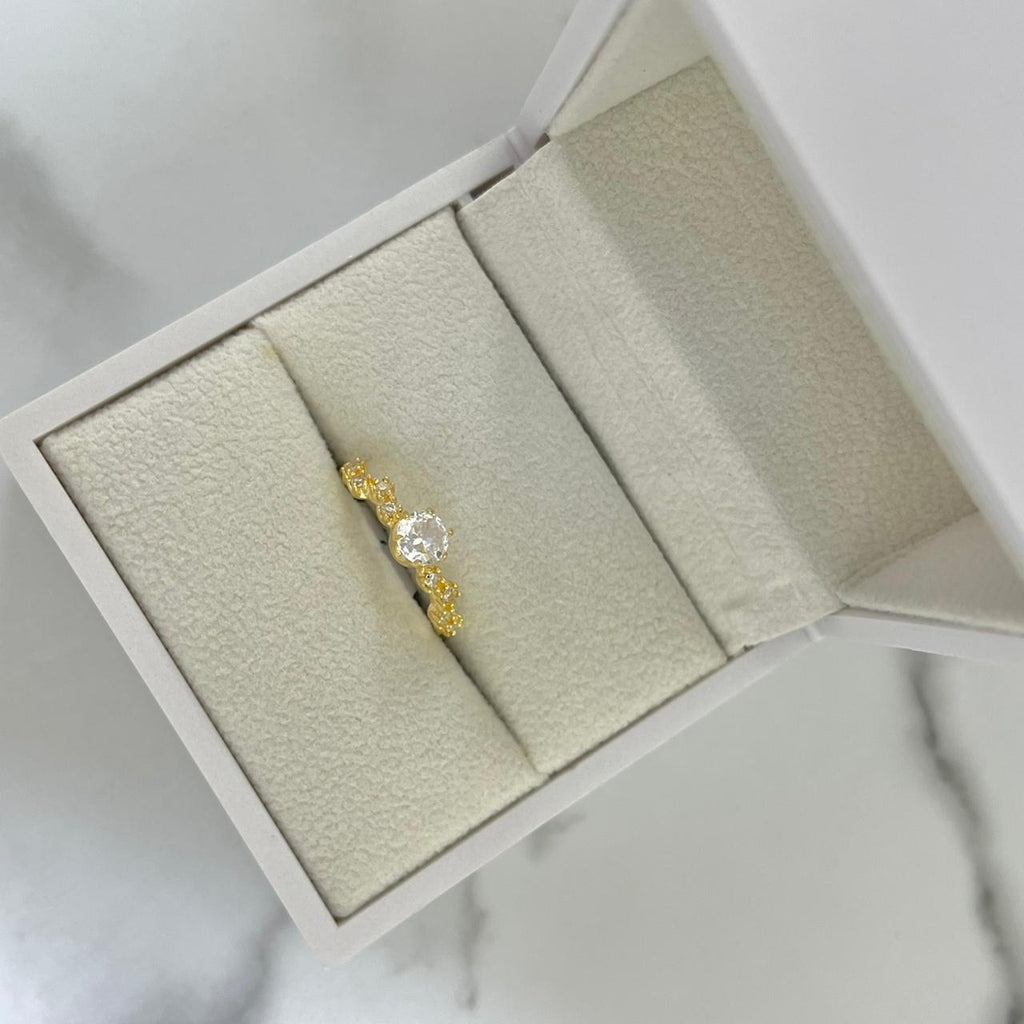 Anillo Solitarioo Circon Blanco T6-1/4 /1.75/gr  ID: 2954