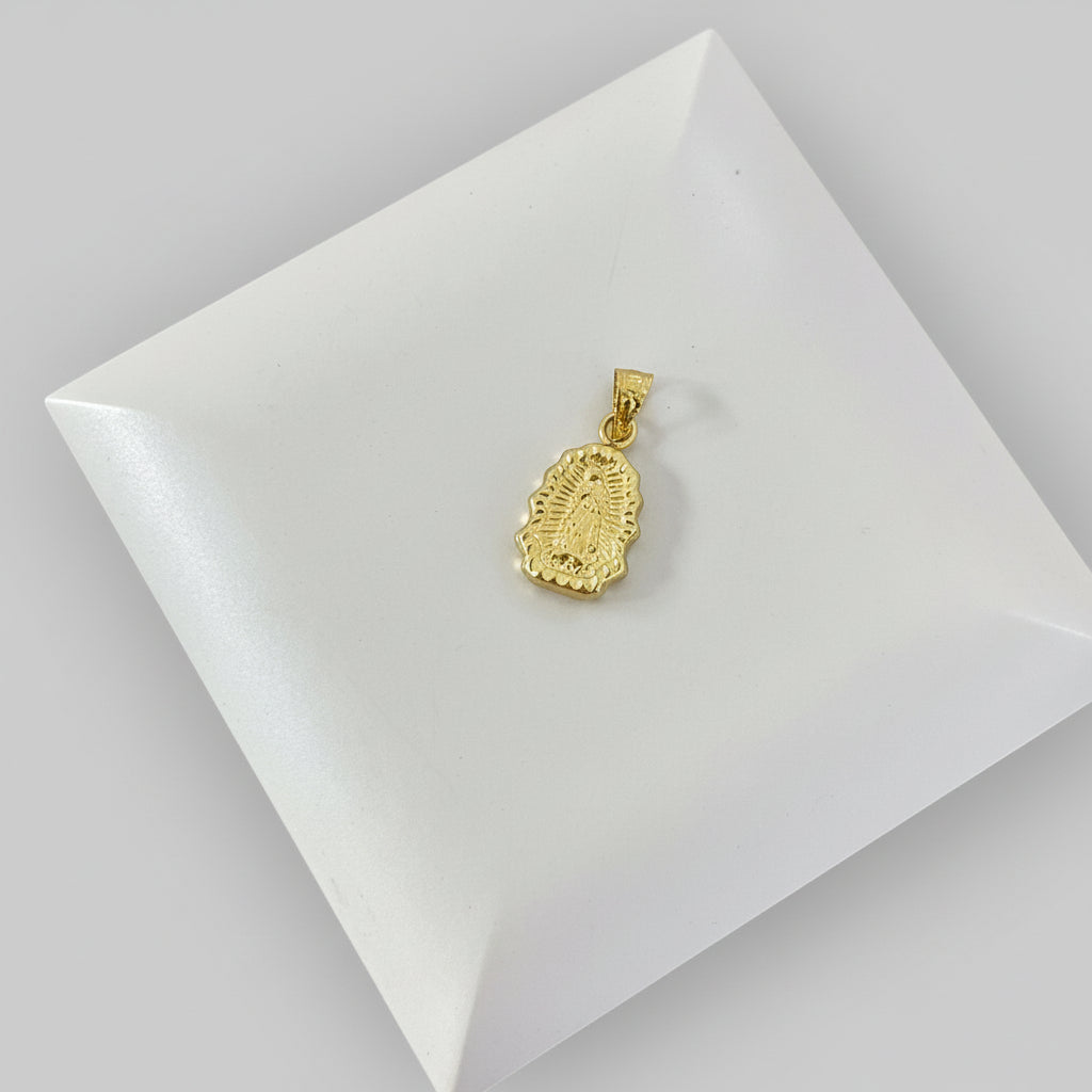 Dije virgen de Guadalupe Silueta 1.8CM / 0.51/gr ID: 3093