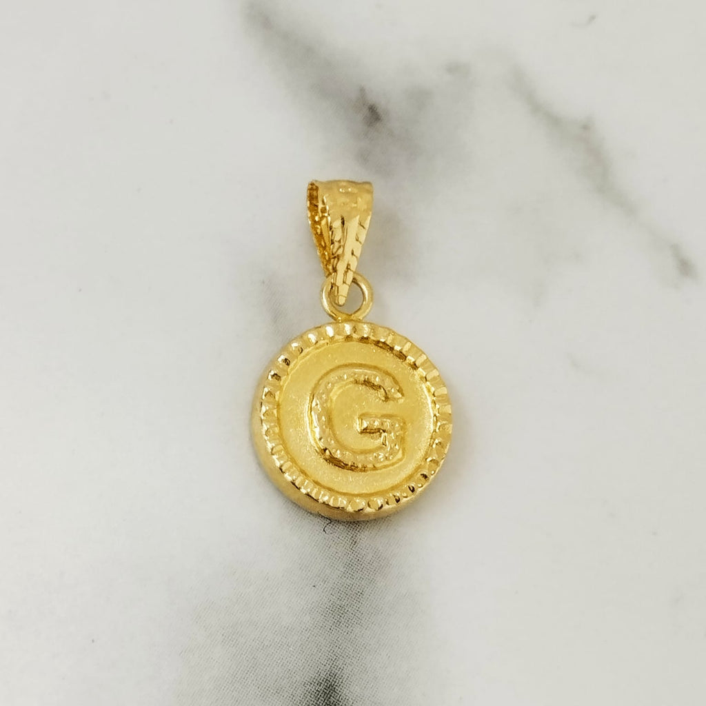 Dije Letra G Diamantada 1.5cm / 0.65/gr ID: 3081