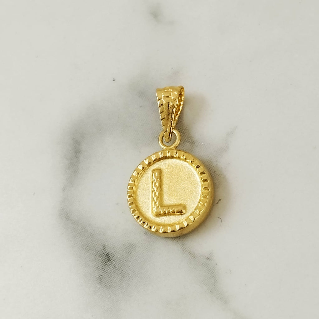 Dije Letra L Diamantada 1.5cm / 0.61/gr ID: 3077