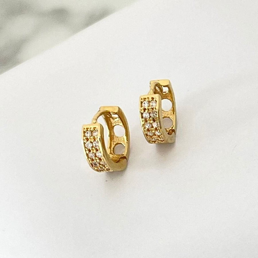 Candonga Abre facil Con Circon Blanco 1cm /1.57/gr ID: 3238