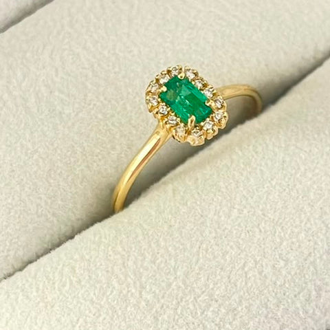 Anillo Solitario Cuadrado Esmeralda 0.315ct y Diamante 0.07ct T7 1.65gr ID: 1016